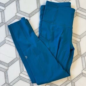 Lululemon Align high Rise Crop with Pockets 23” Leggings